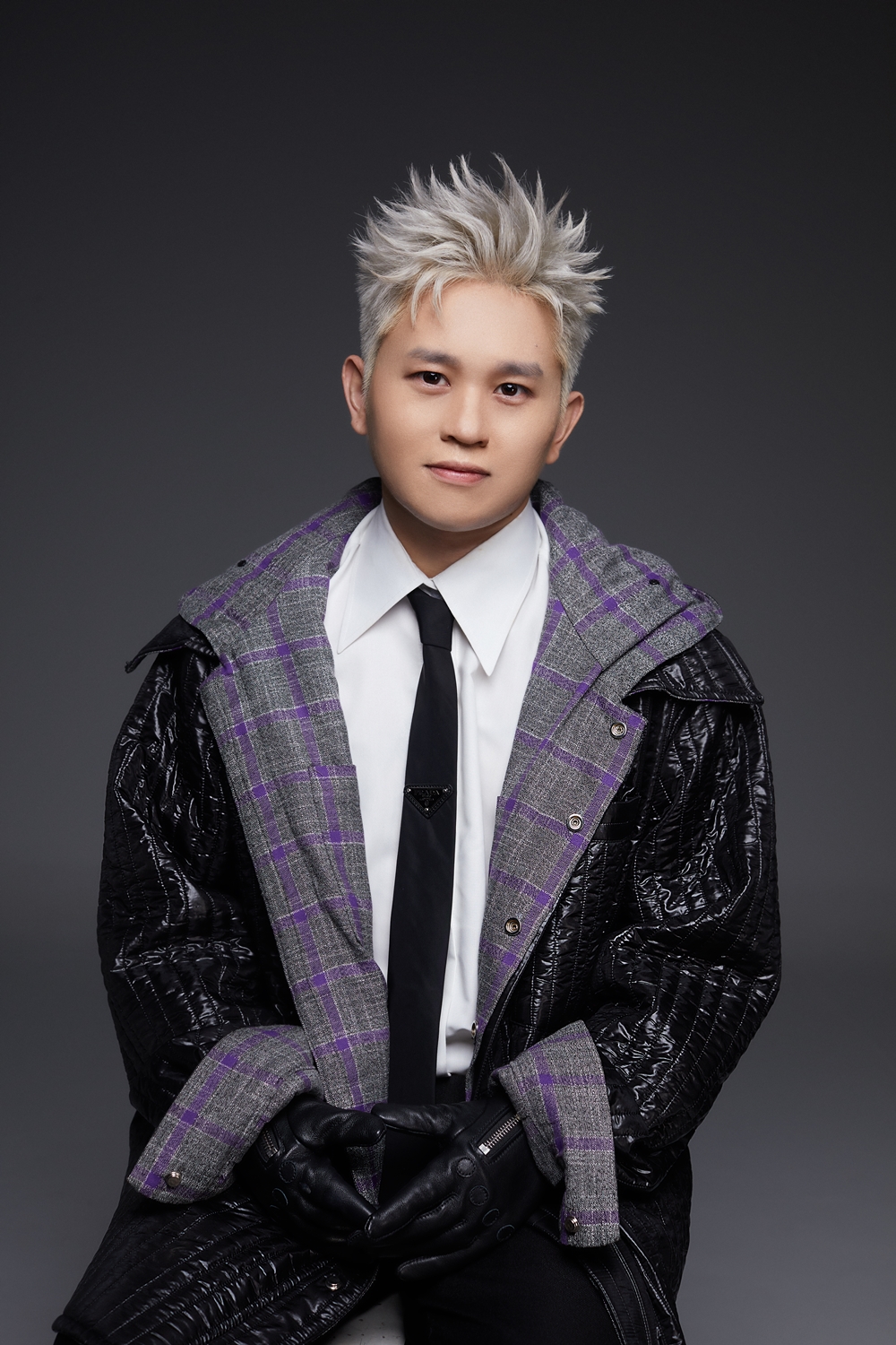 bray-232-jpeg-3783-1683791747 B Ray trong bộ ảnh tung ngày 11/5. Ảnh: Nhân vật cung cấp