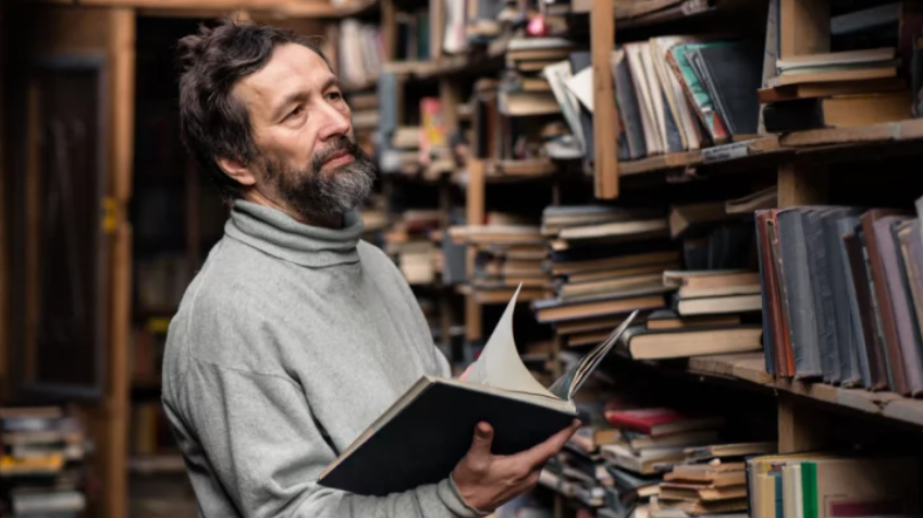 doc-sach-3849-1683541357 Sách là nguồn tài nguyên vô tận của nhân loại. Ảnh: Better Reading