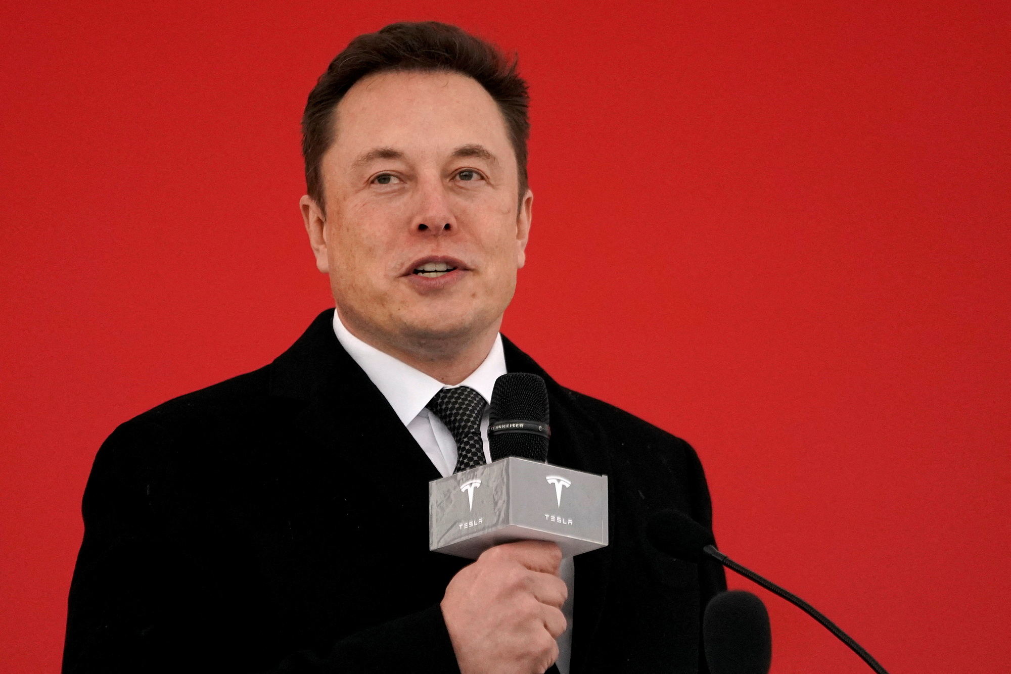 Elon Musk hiện là CEO Tesla. Ảnh: Reuters