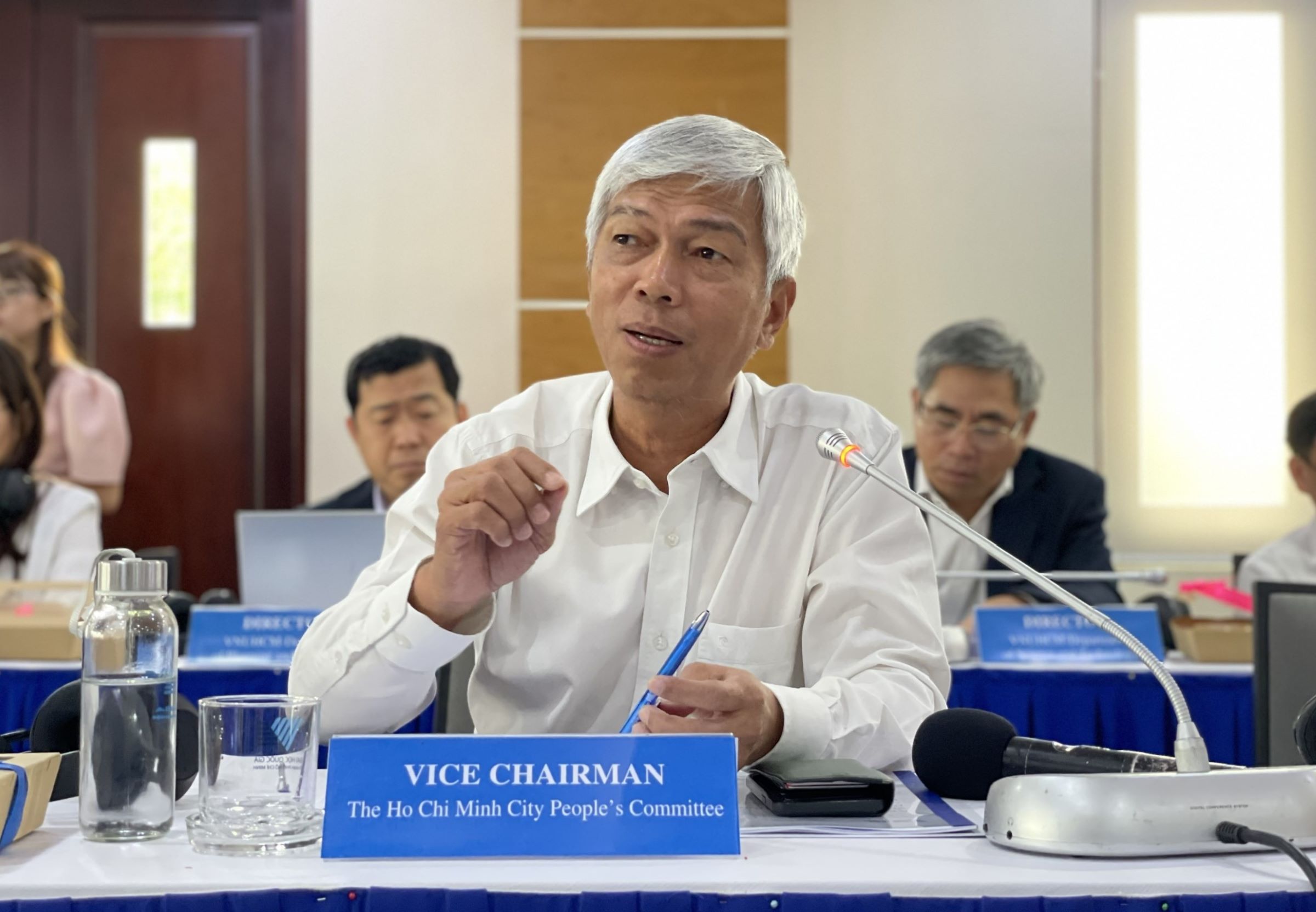 Phó chủ tịch UBND TP HCM Võ Văn Hoan nói về chiến lược thu hút đầu tư của TP HCM trong giai đoạn tới tại tọa đàm, chiều 18/7. Ảnh: Hà An
