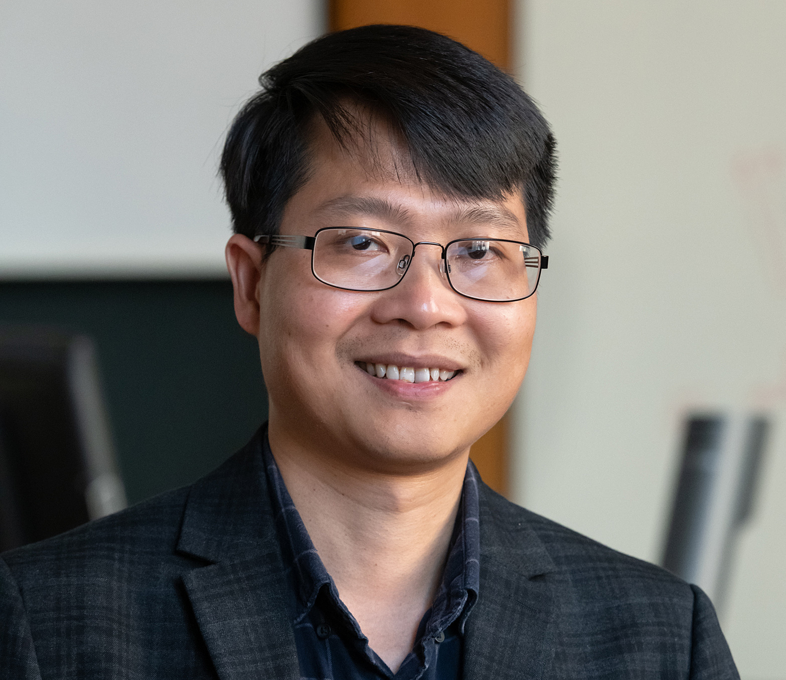 21-327-icl-mat-son-pham-018-jp-5542-4349-1692148261 PGS.TS Phạm Minh Sơn. Ảnh: Nhân vật cung cấp