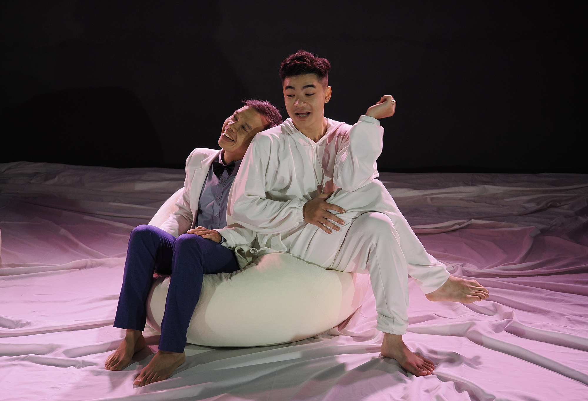 Một cảnh trong vở Búp bê. Ảnh: Luc Team