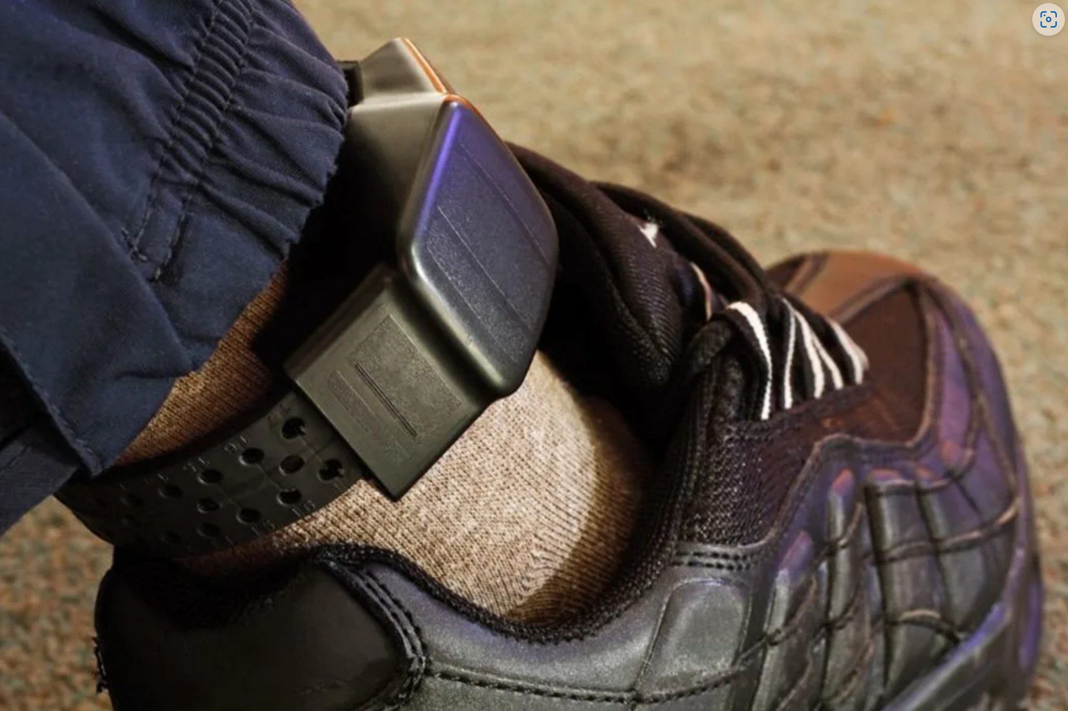 Một thiết bị giám sát điện tử sử dụng trong hệ thống tư pháp tại Mỹ. Ảnh: 123RF