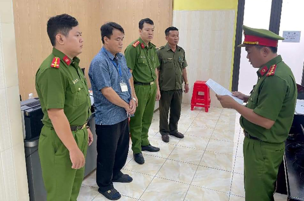 a3088e300b92a9ccf083-4362-1721035145 Đăng kiểm viên nhận hối lộ bị bắt