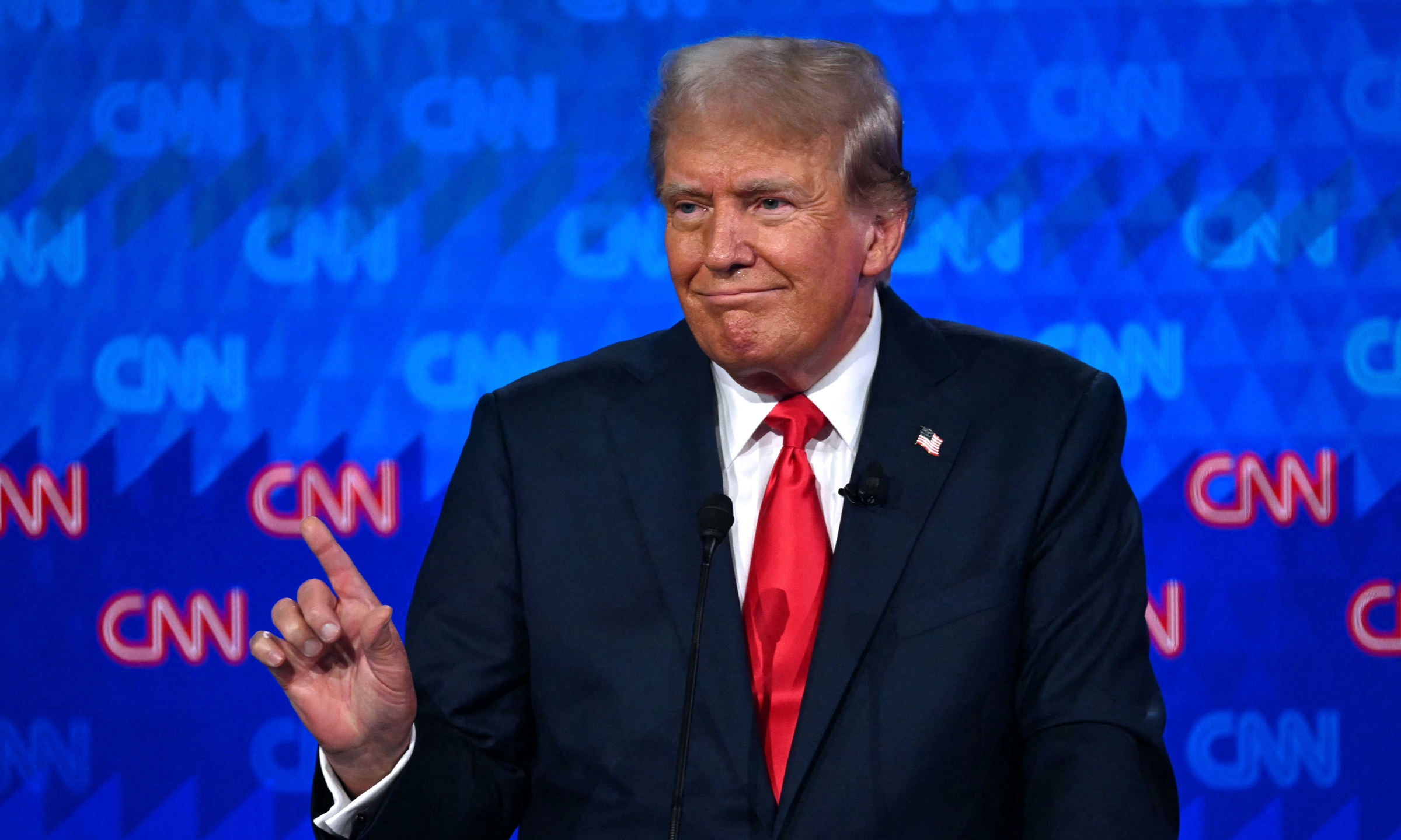 Cựu tổng thống Mỹ Donald Trump tại trường quay của CNN ở Atlanta, Georgia, ngày 27/6. Ảnh: AFP