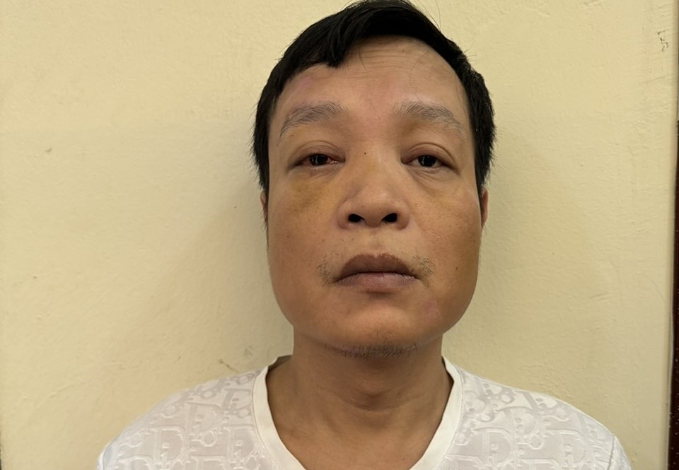 1i4lvemba-79ohch-2118-jpeg-172-1312-9028-1723173658 Bị can Nguyễn Quốc Việt. Ảnh: Công an Hà Nội