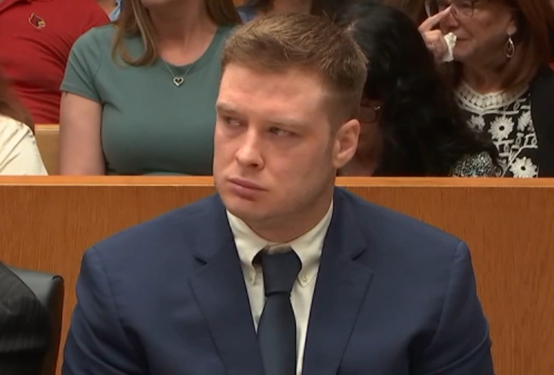 Christopher Gregor khi nghe tuyên án. Ảnh: 6abc