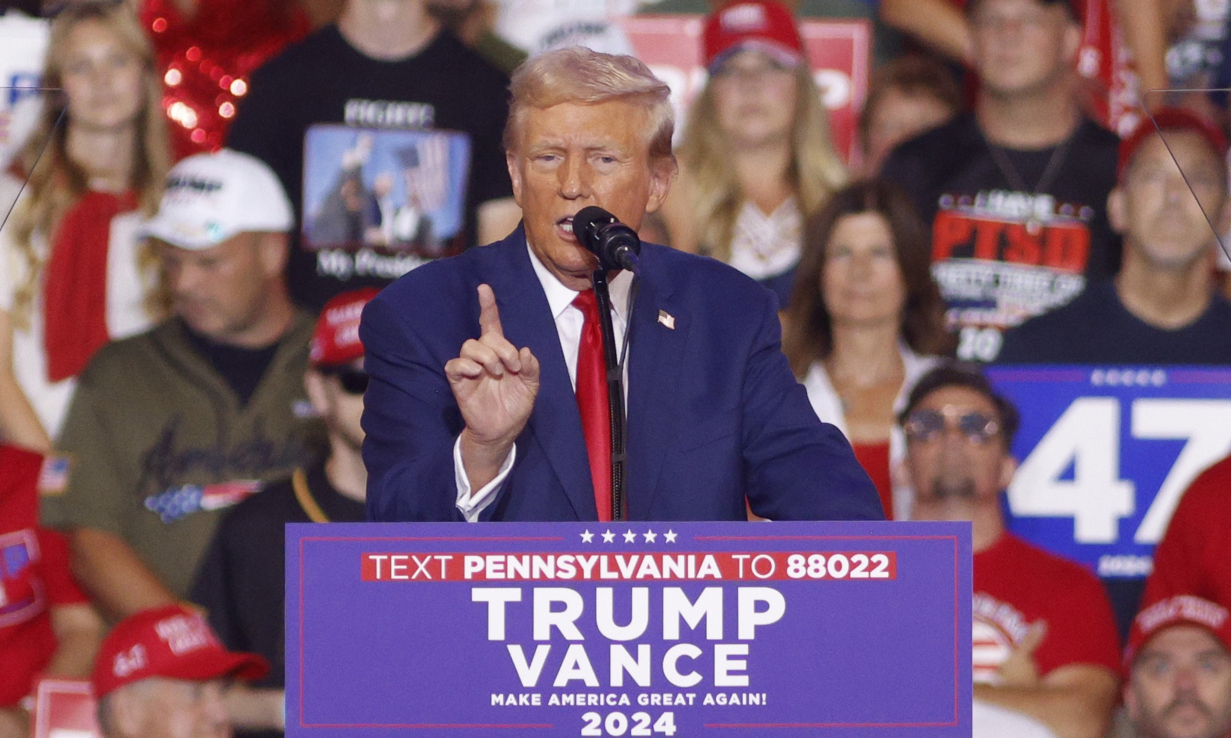ap24230772727098-3002-1723951723 Ông Trump phát biểu ở Wilkes-Barre, bang Pennsylvania, ngày 18/8. Ảnh: AP