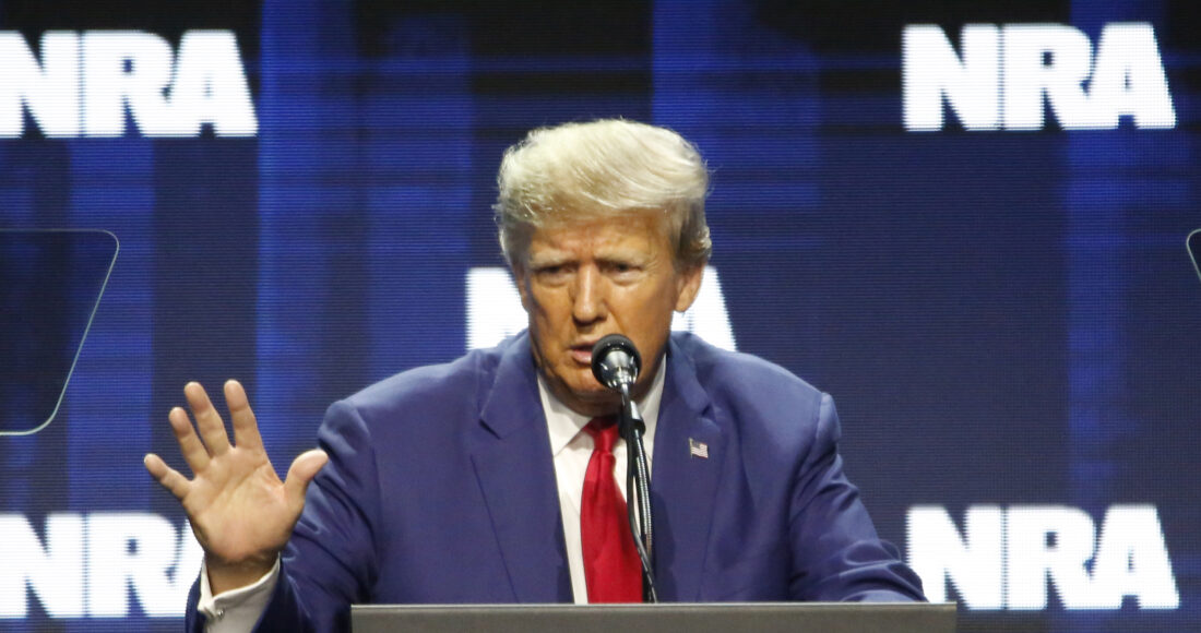 Cựu tổng thống Mỹ Donald Trump phát biểu tại Indianapolis, bang Indiana, ngày 14/4. Ảnh: AFP