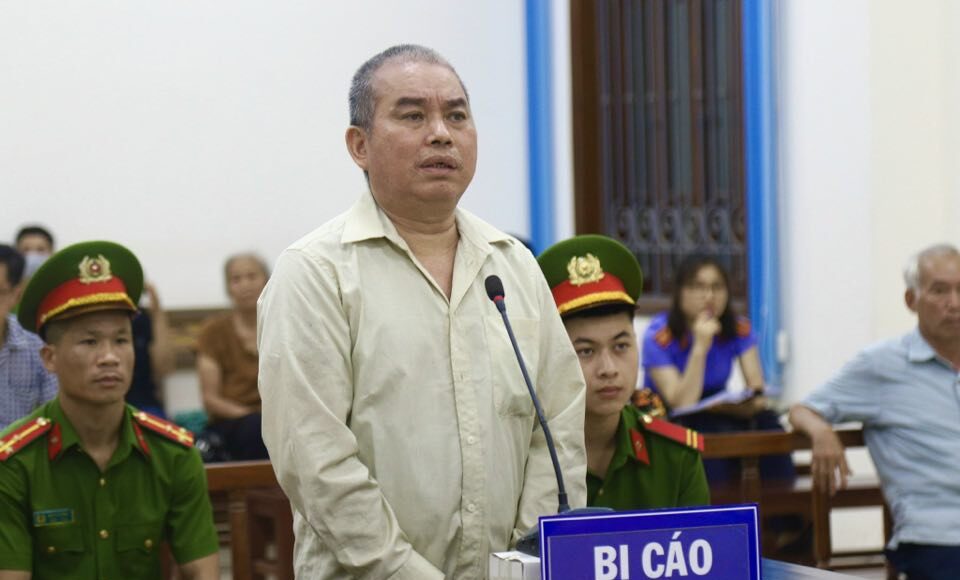 Bị cáo Vi Văn Phượng tại phúc thẩm hôm nay, 23/5. Ảnh: Danh Lam