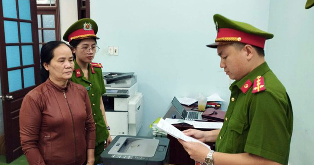 Nghi phạm Bình tại cơ quan công an. Ảnh: Ngọc Trường