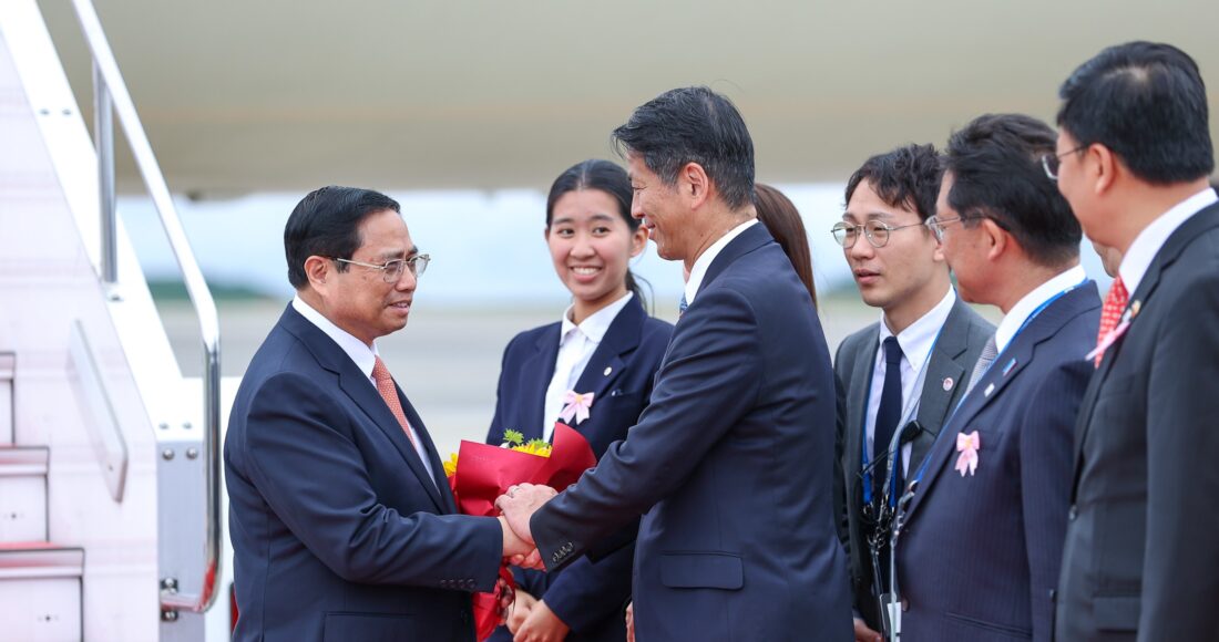 Thủ tướng Phạm Minh Chính tại sân bay quốc tế Hiroshima hôm nay. Ảnh: Nhật Bắc