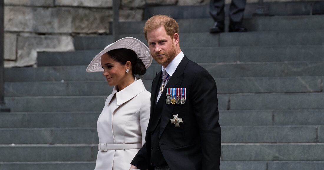 Vợ chồng Harry - Meghan rời Nhà thờ St Paul ở London, thủ đô Anh năm 2022. Ảnh: AFP