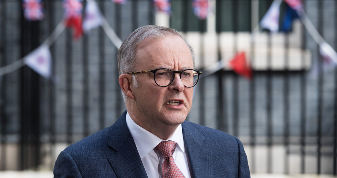 Thủ tướng Australia Anthony Albanese tại London, Anh ngày 5/5. Ảnh: AFP