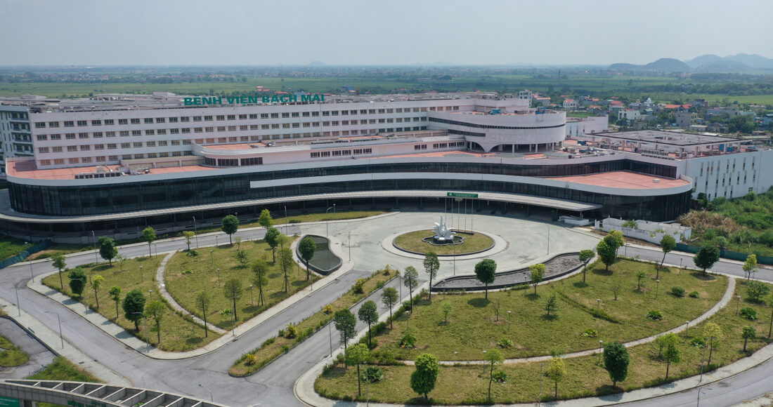 Dự án Bệnh viện Bạch Mai cơ sở 2 tại Hà Nam đang đóng cửa, tháng 9/2022. Ảnh: Ngọc Thành