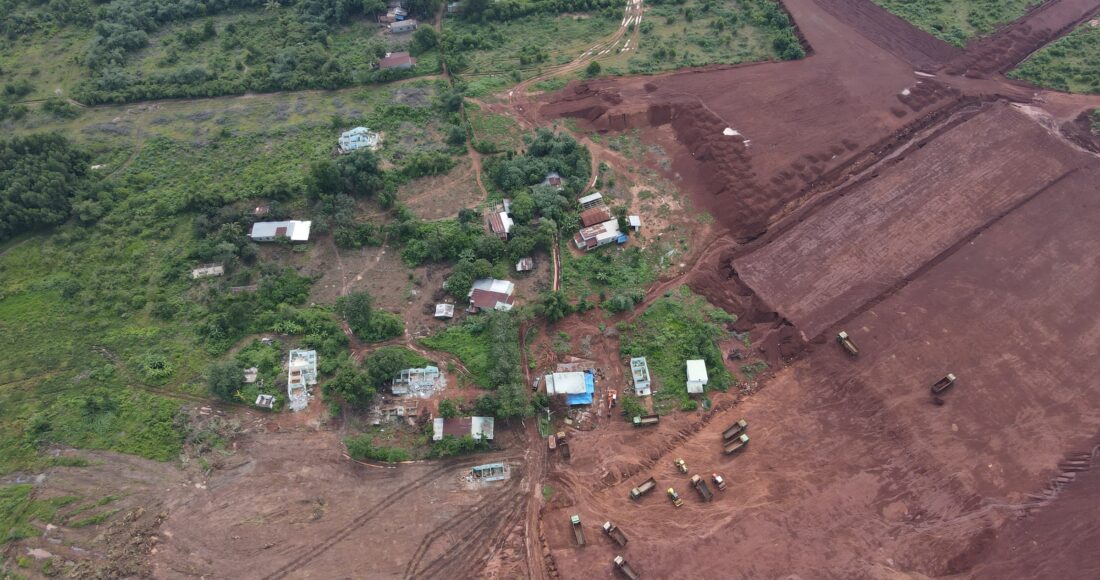 Công trường thi công sân bay Long Thành, tháng 8/2022. Ảnh: Phước Tuấn