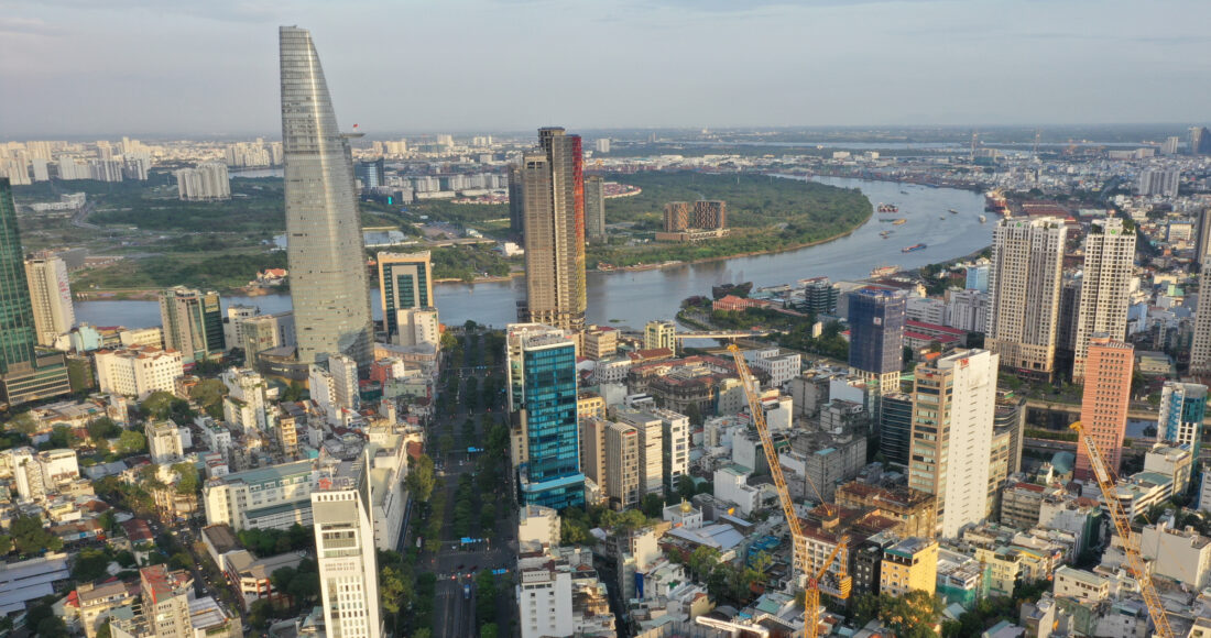 Các tháp trung tâm thương mại khu vực quận 1, TP HCM. Ảnh: Quỳnh Trần