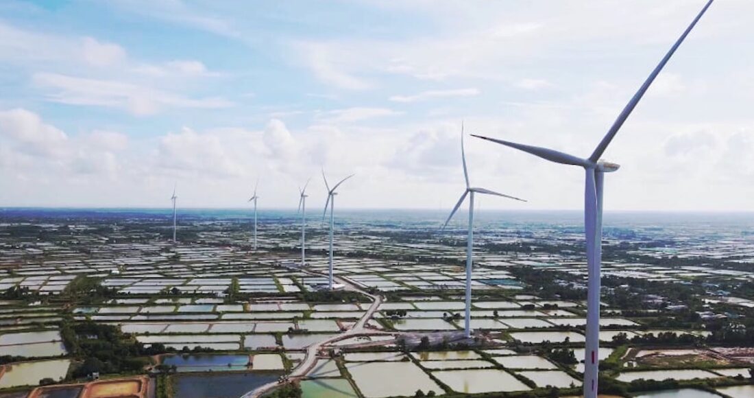 Một dự án điện gió trong diện chuyển tiếp tại tỉnh Sóc Trăng. Ảnh: Anh Minh