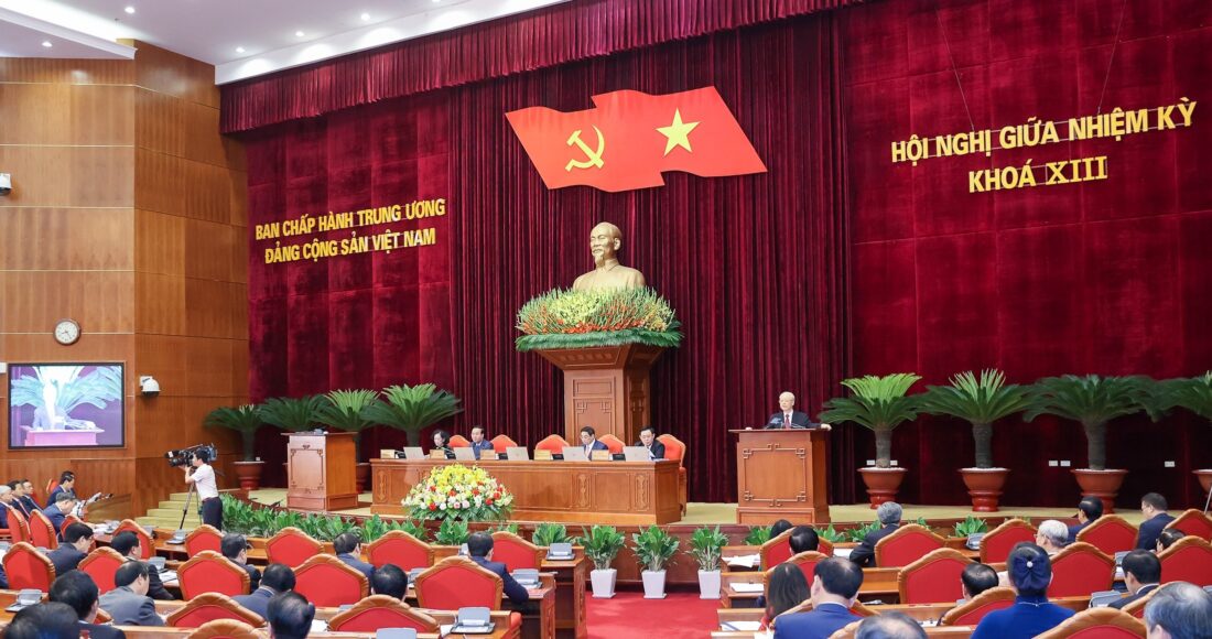 Tổng bí thư phát biểu khai mạc hội nghị Trung ương 7 khóa 13, ngày 15/5/2023. Ảnh: Hoàng Phong