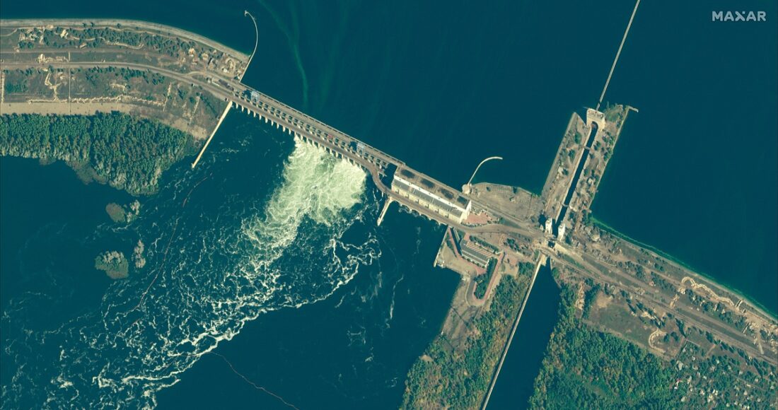Hình ảnh vệ tinh đập Nova Kakhovka trên sông Dnieper, gần thành phố Nova Kakhovka, tỉnh Kherson, miền nam Ukraine tháng 10/2022. Ảnh: Maxar