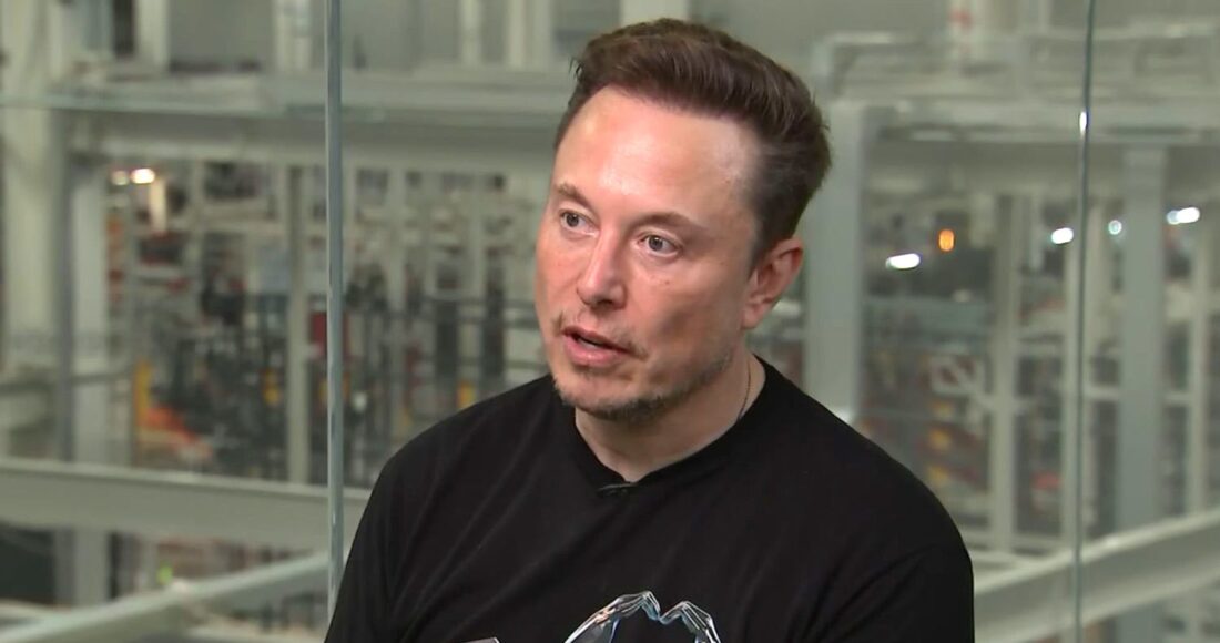 CEO Tesla Elon Musk trong cuộc phỏng vấn với CNBC hôm 16/5. Ảnh: CNBC