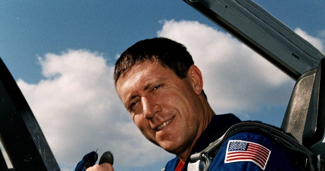 Michael A. Baker. Ảnh: NASA