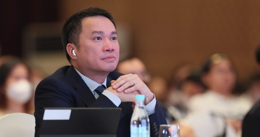Ông Hồ Hùng Anh, Chủ tịch Hội đồng quản trị Techcombank tại phiên họp thường niên 2023. Ảnh: Techcombank