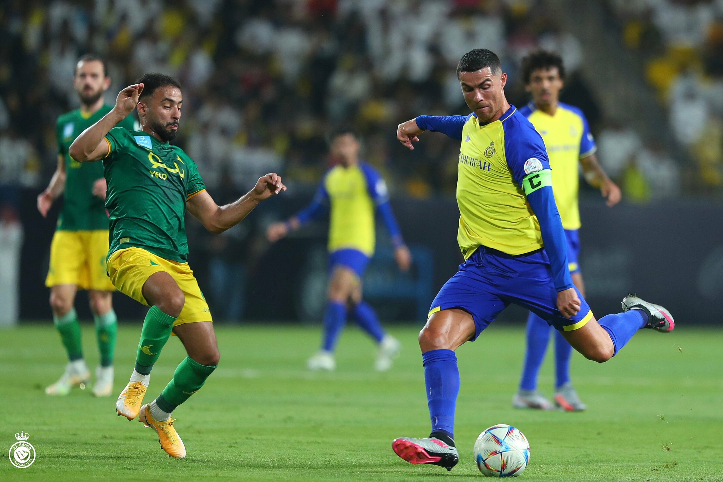 Ronaldo bỏ lỡ một cơ hội trong trận hoà Al Khaleej 1-1. Ảnh: AlNassr