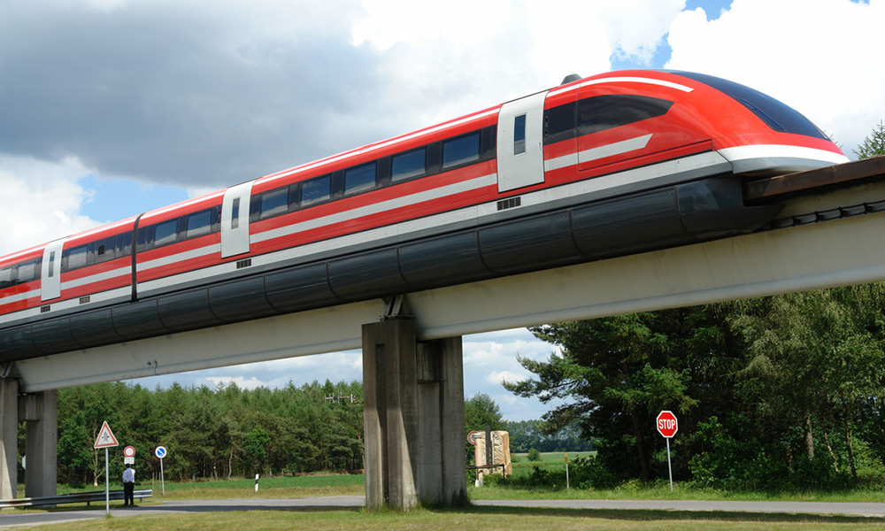 Tàu đệm từ Transrapid 09 tại cơ sở thử nghiệm Emsland ở Lower Saxony, Đức. Ảnh: Wikimedia