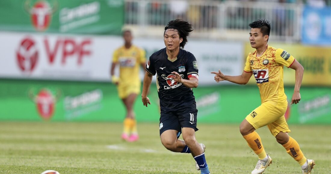 Tuấn Anh và HAGL vẫn chưa biết thắng trên sân Pleiku V-League 2023. Ảnh: Minh Trần