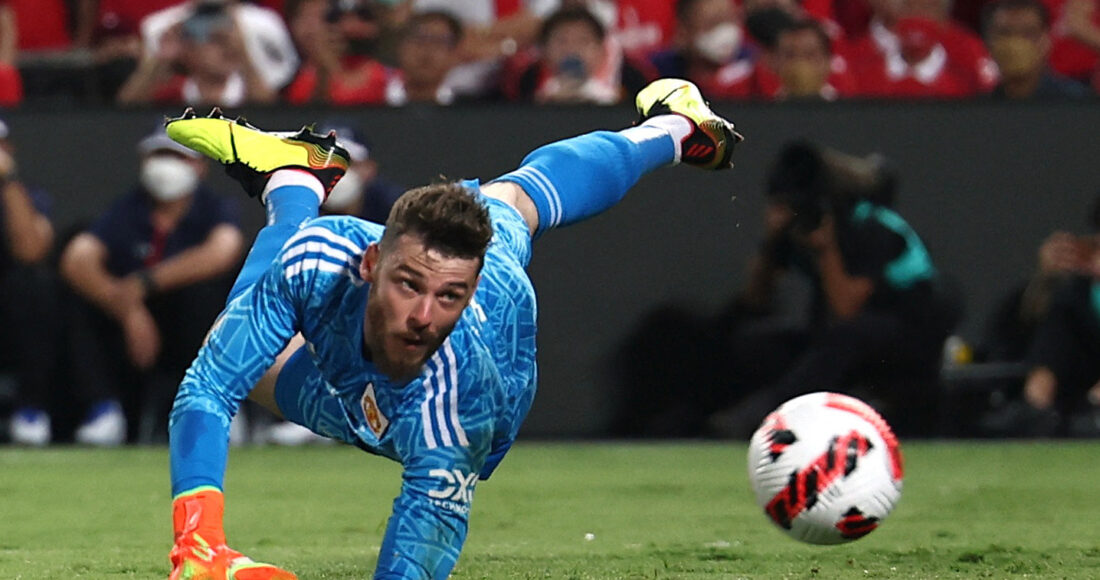 Thủ môn David de Gea trong trận Man Utd gặp Liverpool trên sân Rajamangala ở Bangkok, Thái Lan ngày 12/7/2022. Ảnh: Reuters