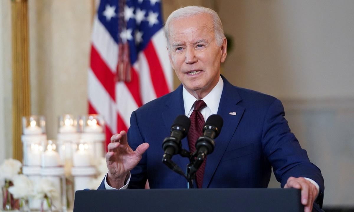 Tổng thống Mỹ Joe Biden phát biểu tại Nhà Trắng hôm 24/5. Ảnh: Reuters