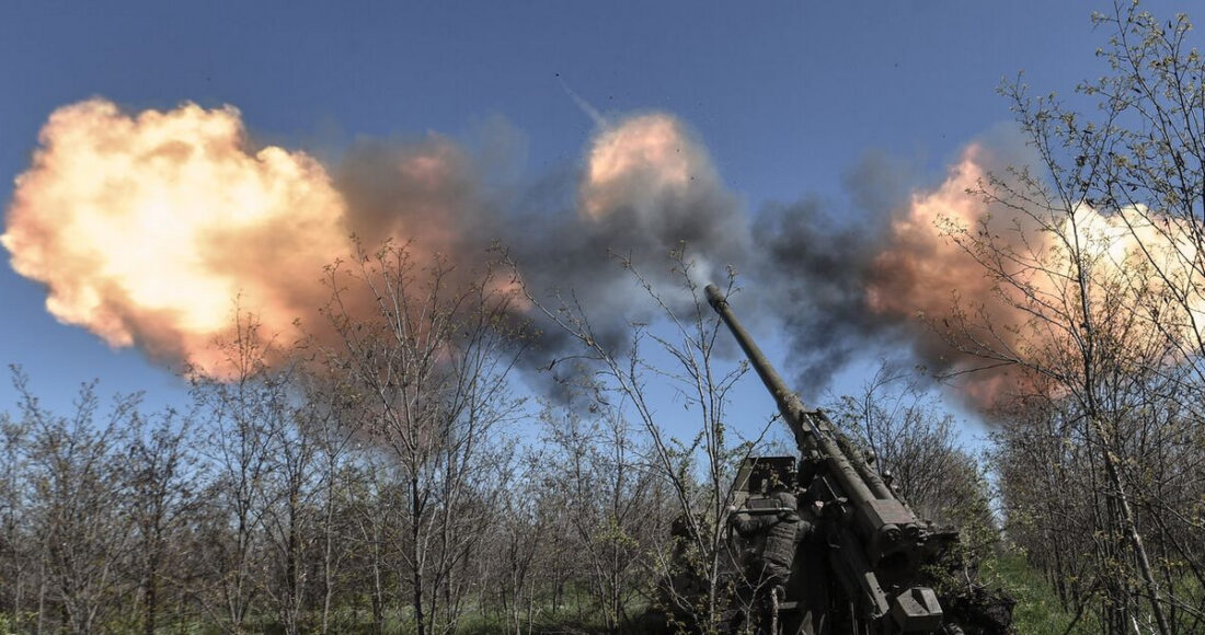 Khẩu đội pháo binh Nga khai hỏa tại tỉnh Zaporizhzhia hôm 6/5. Ảnh: RIA Novosti