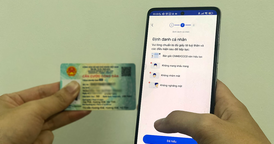 Mở tài khoản ngân hàng bằng phương thức định danh điện tử (eKYC). Ảnh: Quỳnh Trang