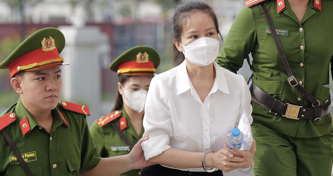 Cựu Cục trưởng Cục Lãnh sự Nguyễn Thị Hương Lan mới khắc phục 1,2 tỷ trong tổng 25 tỷ đồng nhận hối lộ. Ảnh: Ngọc Thành
