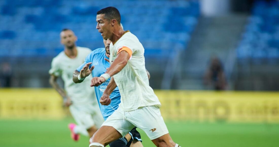 Ronaldo chơi trận giao hữu Al Nassr thua Celta Vigo 0-5 tại Bồ Đào Nha hôm 17/7. Ảnh: Imago