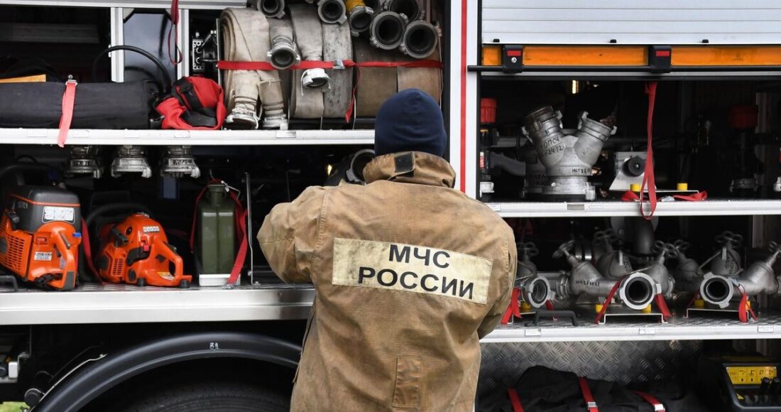 Nhân viên cứu hỏa Nga diễn tập tại Vladivostok hôm 7/7. Ảnh: RIA Novosti