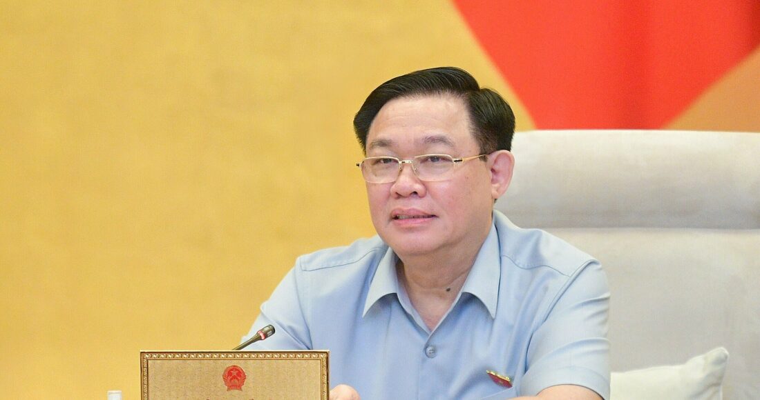 Chủ tịch Quốc hội phát biểu tại phiên làm việc chiều 16/8. Ảnh: Hoàng Phong