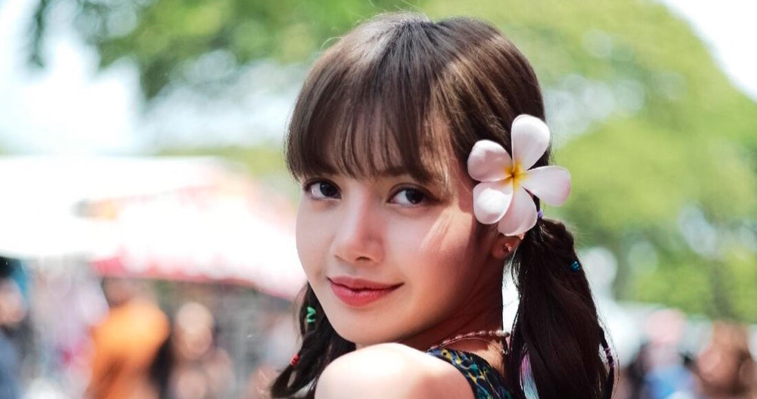 Ca sĩ Lisa sinh năm 1997 tại Thái Lan. Ảnh: Instagram/Lisa