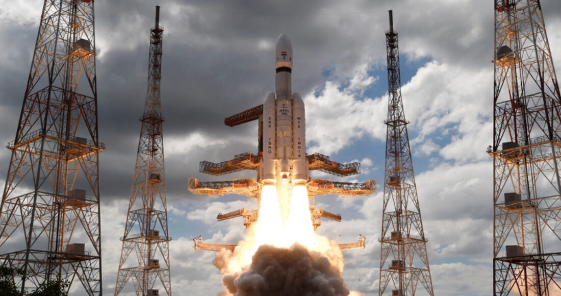 Nhiệm vụ Chandrayaan-3 của Ấn Độ phóng hôm 14/7 và đặt mục tiêu đáp xuống gần cực nam Mặt Trăng ngày 23/8. Ảnh: ISRO/EPA