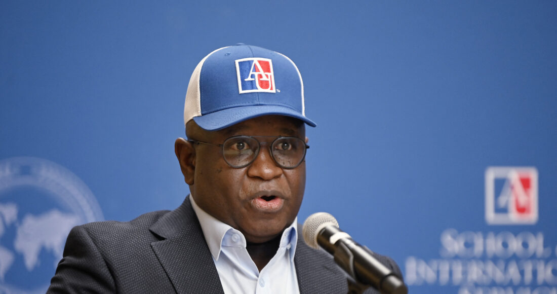 Tổng thống Sierra Leone Julius Maada Bio phát biểu tại Washington, Mỹ ngày 15/9. Ảnh: AFP