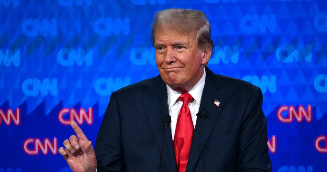 Cựu tổng thống Mỹ Donald Trump tại trường quay của CNN ở Atlanta, Georgia, ngày 27/6. Ảnh: AFP