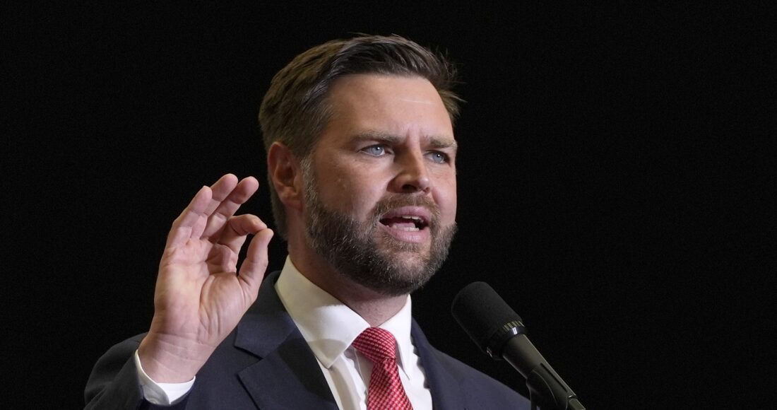 Ứng viên phó tổng thống đảng Cộng hòa JD Vance phát biểu tại sự kiện vận động tranh cử ở Đại học Radford ngày 22/7. Ảnh: AP