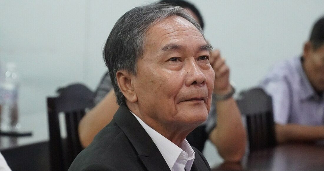 Ông Lâm Hồng Sơn tại buổi xin lỗi công khai ngày 28/5. Ảnh: Ngọc Tài