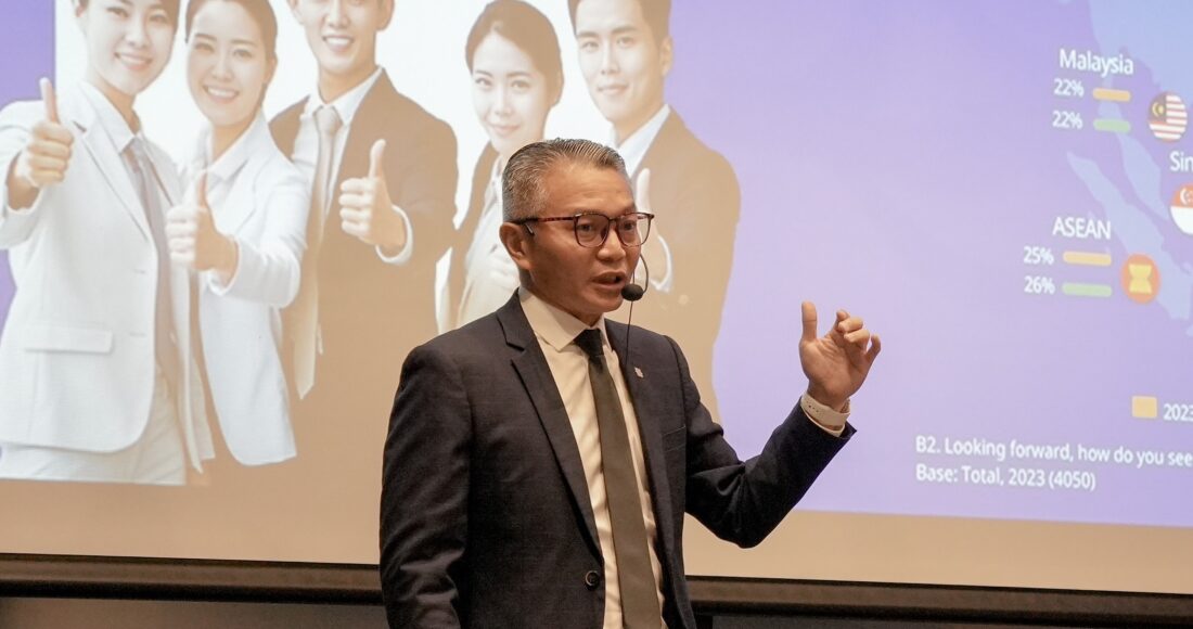 Ông Lim Dyi Chang - Giám đốc khối khách hàng doanh nghiệp UOB Việt Nam tại họp báo 16/7. Ảnh: UOB