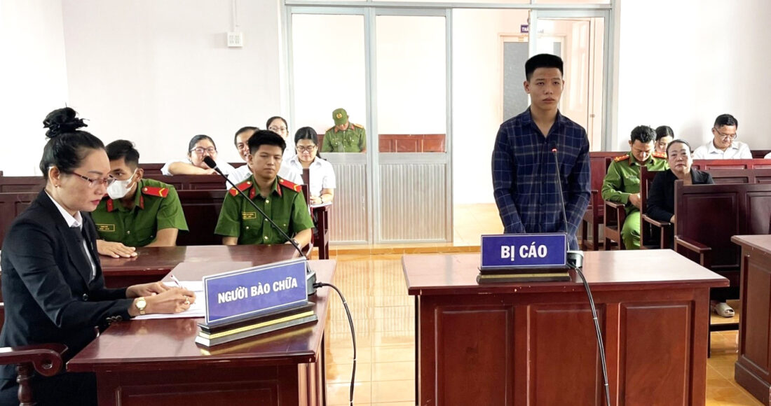 Huỳnh Nhật Linh tại tòa hôm nay. Ảnh: An An