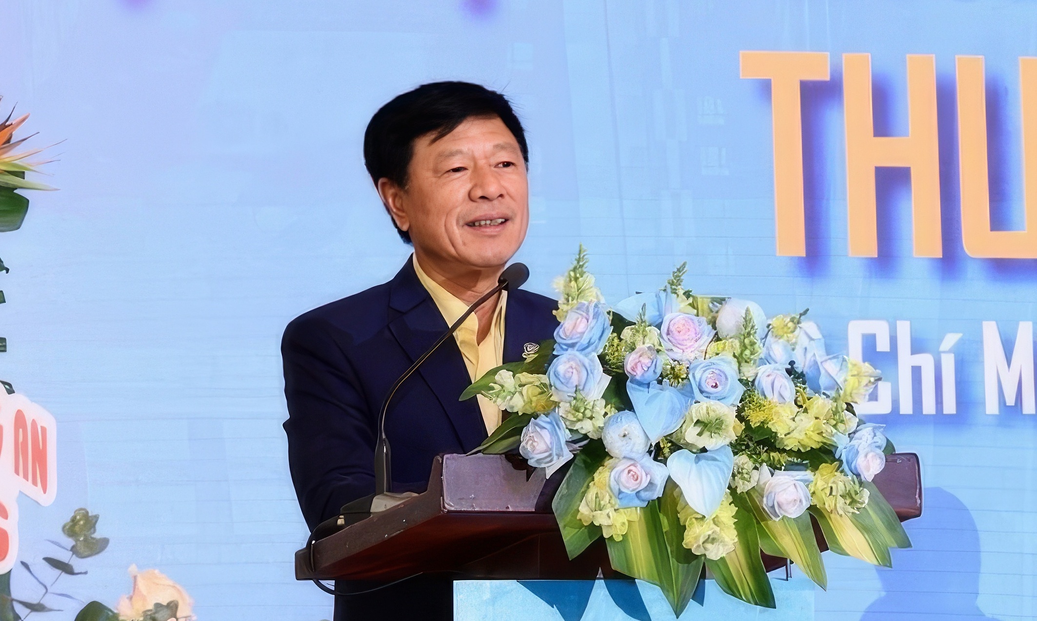 Ông Trương Anh Tuấn - Chủ tịch Tập đoàn Hoàng Quân - phát biểu trong đại hội cổ đông năm 2024. Ảnh: HQC