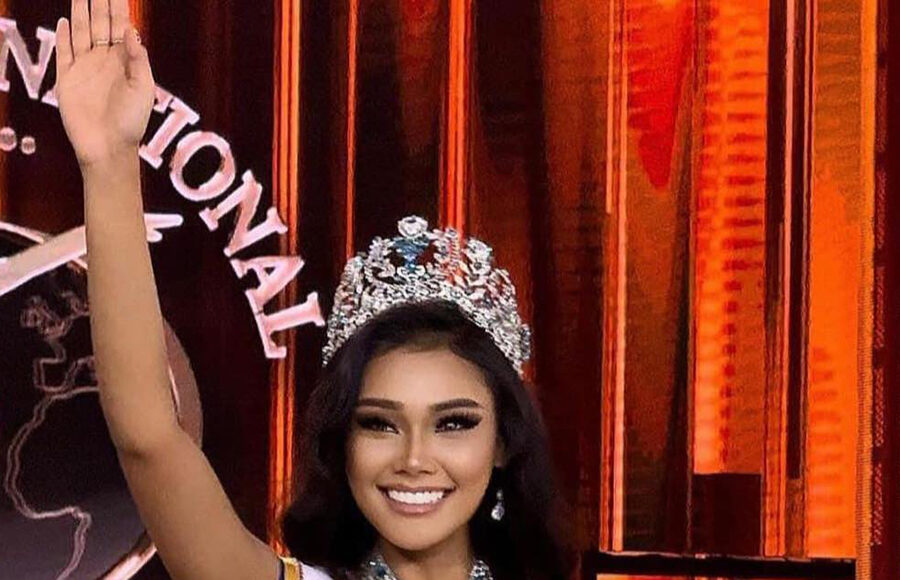 Harashta Haifa Zahra trong giâu phút chiến thắng.