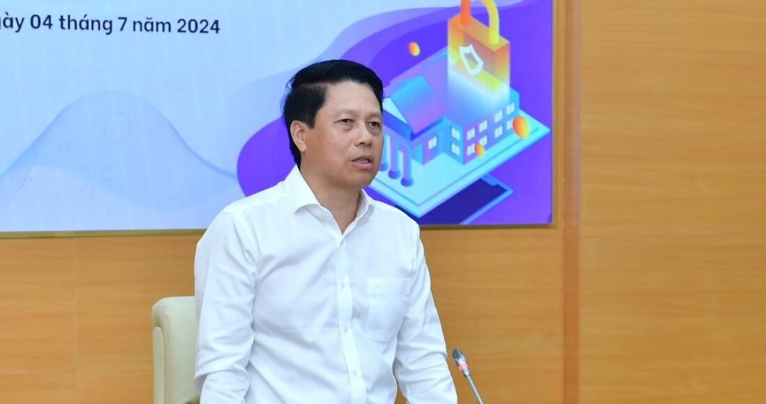 Phó thống đốc Phạm Tiến Dũng phát biểu tại hội thảo ngành ngân hàng, sáng 4/7. Ảnh: SBV