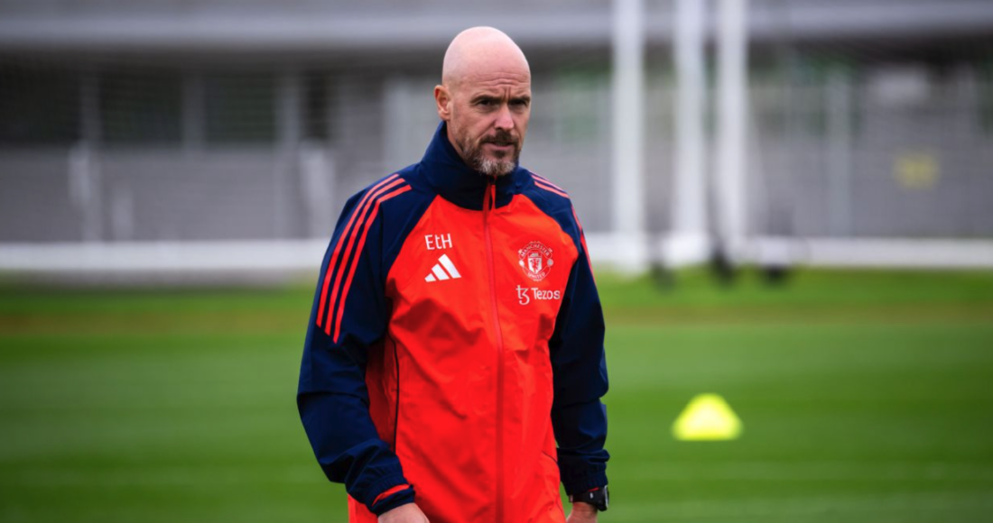 Ten Hag trong một buổi tập gần đây của Man Utd. Ảnh: Man Utd